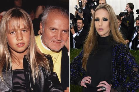 valori di versace sense of family|the versace family.